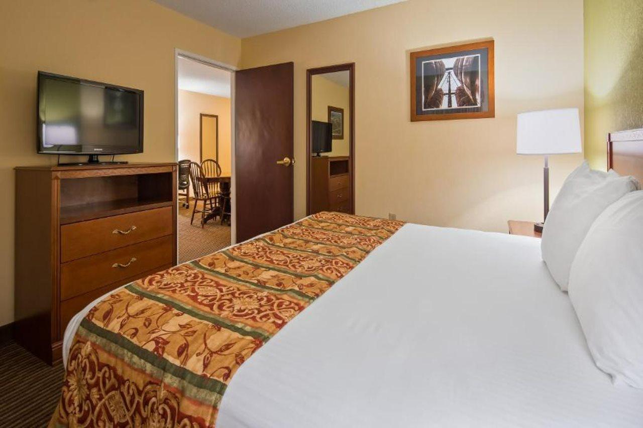 Best Western Lawrenceburg Inn Exterior photo